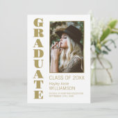 Stylischer Gold Text Custom Foto Abschluss Ankündigung (Stehend Vorderseite)