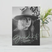 Stylischer Mint Green Script Foto Abschluss Ankündigung (Stehend Vorderseite)