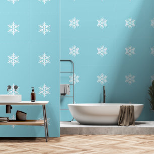 Stylischer Spaß nordische Schneeflocken auf hellbl Tapete