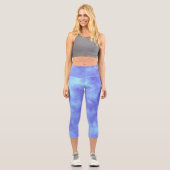 Stylischer Storm Cloud-Effekt Blau Capri Leggings (Vorderseite)