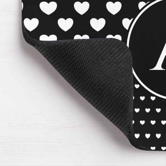 Stylisches Schwarz-Weiß-Herz-Monogramm Mousepad (Ecke)