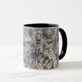 Stylisches schwarzes Pariser Toile-Design Tasse (VorderseiteRechts)