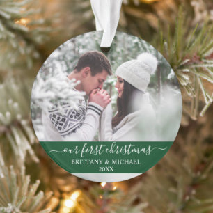 Stylisches Skript Unser erstes Weihnachtspaar Grü Ornament