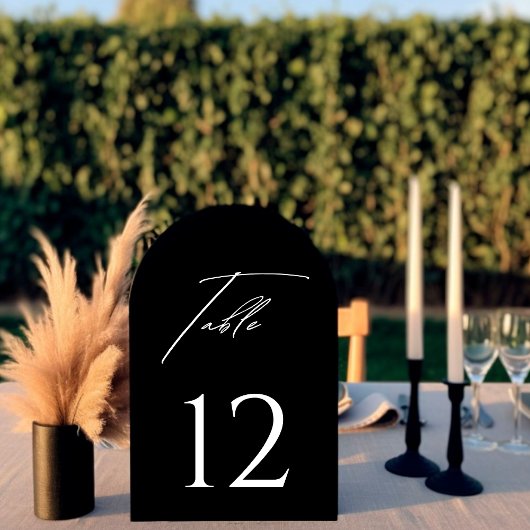 Stylish Arched Black & White Table Number Einladung