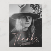 Stylish Blush Script Foto Abschluss Vielen Dank Postkarte (Vorderseite)