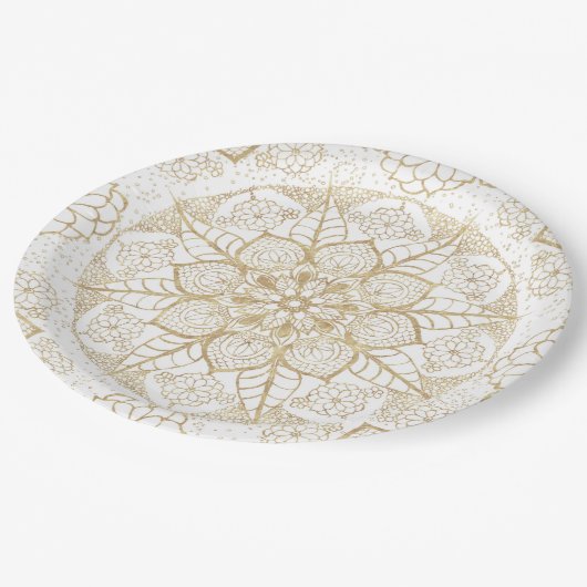 Stylish Boho White Gold Mandala Floral Pappteller (Schrägansicht)