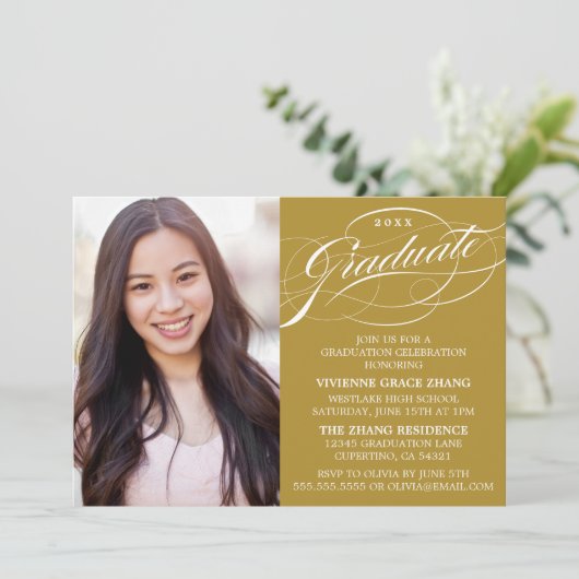 STYLISH ELEGANT SCRIPT GRADUATE PARTY EINLADUNG (Stehend Vorderseite)