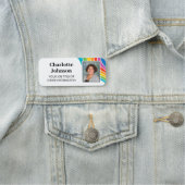 Stylish Employee Foto ID Rainbow Wave Custom Namensschild (Beispiel)