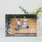 Stylish & Fun Unmatched Wedding Photo Card Save The Date (Stehend Vorderseite)