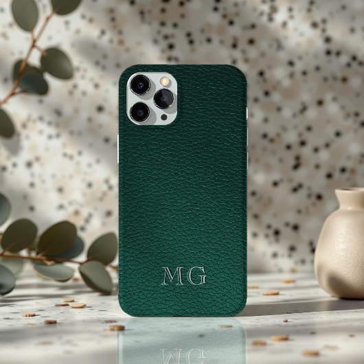 Stylish Green Faux Leather White Monogram Initial Case-Mate iPhone Hülle