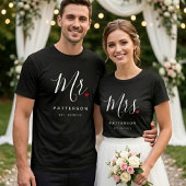 Stylish Herr Custom Nachname & Date Wedding T-Shirt