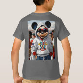 "Stylish Mickey: The White Hoodie Chronicles" T-Shirt (Rückseite)
