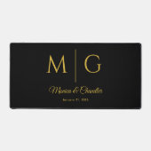 Stylish Monogram With Couple Name Black Schreibtischunterlage (Vorderseite)
