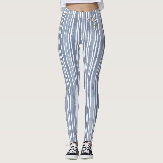 Stylish Pale Blue Striped Watercolor Daisy  Leggings (Vorderseite)