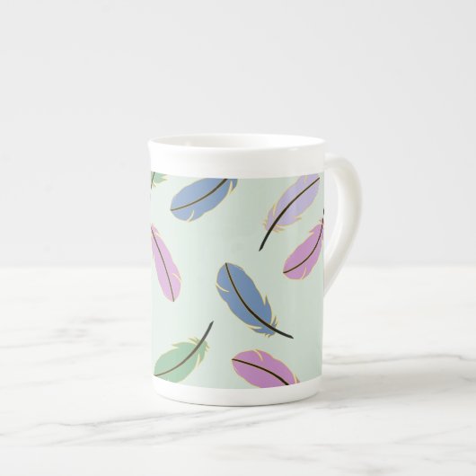 Stylish Pastel Feathers Pattern Porzellantasse (Vorderseite Rechts)