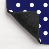 Stylish Polka Dots On Dark Blue Mouse Pad Mousepad (Ecke)