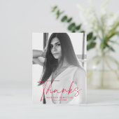 Stylish Red Script Foto Abschluss Vielen Dank Postkarte (Stehend Vorderseite)