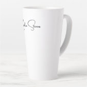 Stylish Simple Plain Black & White Minimalist Name Milchtasse (Rechte Ecke)