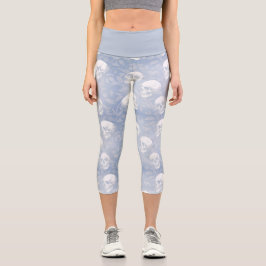 Stylisierende Pastell-Gotisch-Französisch blaue To Capri Leggings