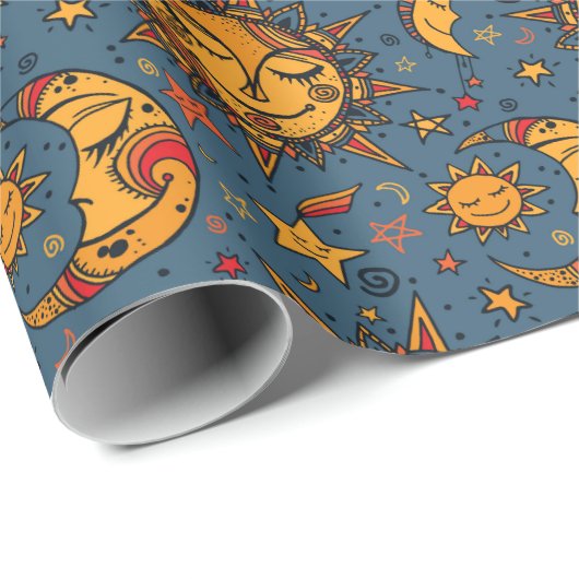 Stylisierte Hand Drawn Boho Sun Moon Stars Blue Geschenkpapier (Rolleneckpunkt)