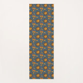 Stylisierte Hand Drawn Boho Sun Moon Stars Blue Yogamatte (Vorderseite)