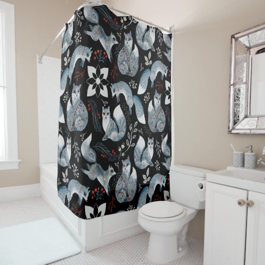  Stylized blue foxes with intricate floral designs Duschvorhang (Beispiel)