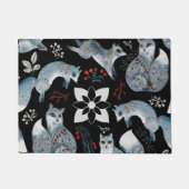  Stylized blue foxes with intricate floral designs Fußmatte (Vorderseite)