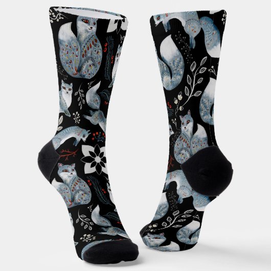  Stylized blue foxes with intricate floral designs Socken (Gewinkelt)