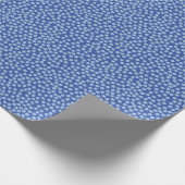 Stylized Forget-Me-Not Flowers on Blue Geschenkpapier (Ecke)