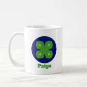 Stylized Lucky Clover in Dark Blue Circle Kaffeetasse (Links)