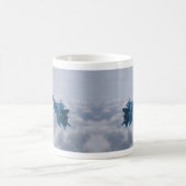 SU-27 Flanker über den Wolken Kaffeetasse (Mittel)