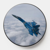 SU-27 Flanker über den Wolken