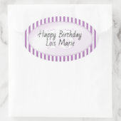 Subtile Age Lavendel/White Simple Stripes Muster Ovaler Aufkleber (Tasche)