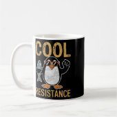 Subtile Coole Widerstandskraft - Pinguin - Protest Kaffeetasse (Links)