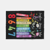 Subtile floral Foxglove Daisy Tulip Book Lover Fleecedecke (Vorderseite (Horizontal))