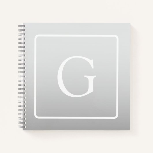 Subtile hellgraue Gradient Surname Monogram Notizblock (Vorderseite)