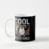 Subtiler cooler Widerstand Penguin Zölle Protest A Kaffeetasse (Links)