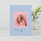 Subtle Blue Pink High School Photo Grad Ankündigung (Stehend Vorderseite)