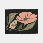 Subtle Boho Blume Anti Trum P Liberaler Protest Re Fleecedecke (Vorderseite (Horizontal))