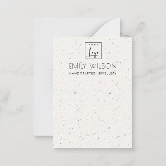 SUBTLE WHITE CERAMIC TEXTUR EARRING DISPLAY LOGO MITTEILUNGSKARTE (Vorderseite)