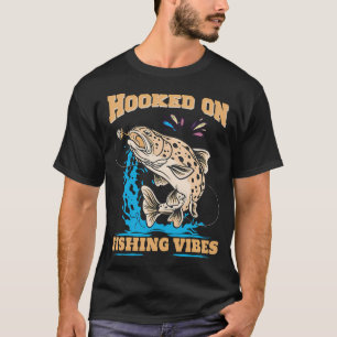 Süchtig nach Angelatmosphäre. T-Shirt