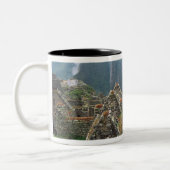 Südamerika, Peru, Machu Picchu Zweifarbige Tasse (Links)