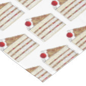 Südamerikanische Lane Cake Cherry Coconut Pecan Tischdecke (Schrägansicht)