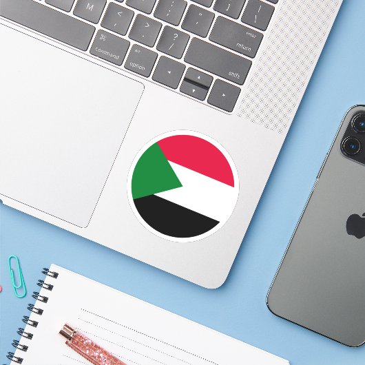 "Sudan Flag Round Sticker" Aufkleber (Laptop mit iPhone)
