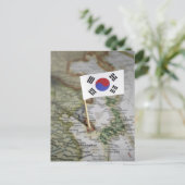 Südkoreanische Flagge auf Karte (Stehend Vorderseite)