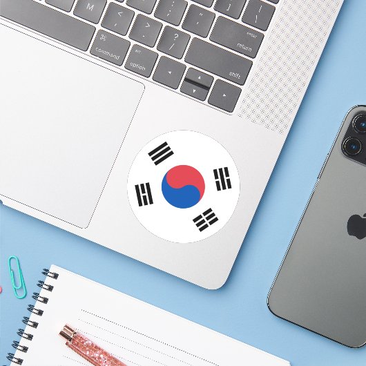 Südkoreanische Flaggenrundkleber Aufkleber (Laptop mit iPhone)