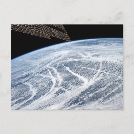 Südlich der Aleutianischen Inseln herrschen Wolken Postkarte (Vorderseite)