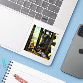 Südlich des Himmels, westlich der Hölle Aufkleber (Laptop mit iPhone)