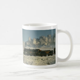 Südliche BahnNr. 777kreuze Blea machen im wint Kaffeetasse