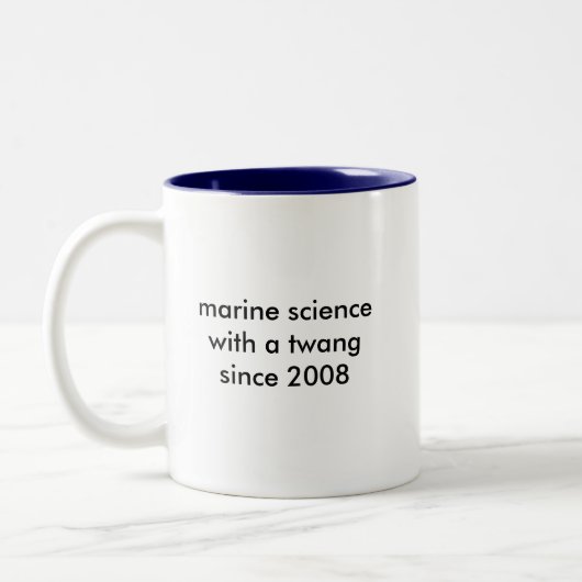 Südliche gebratene Wissenschafts-Krabbe Pickin Zweifarbige Tasse (Links)